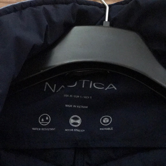 Náutica Puffy Jacket. - Picture 3 of 5